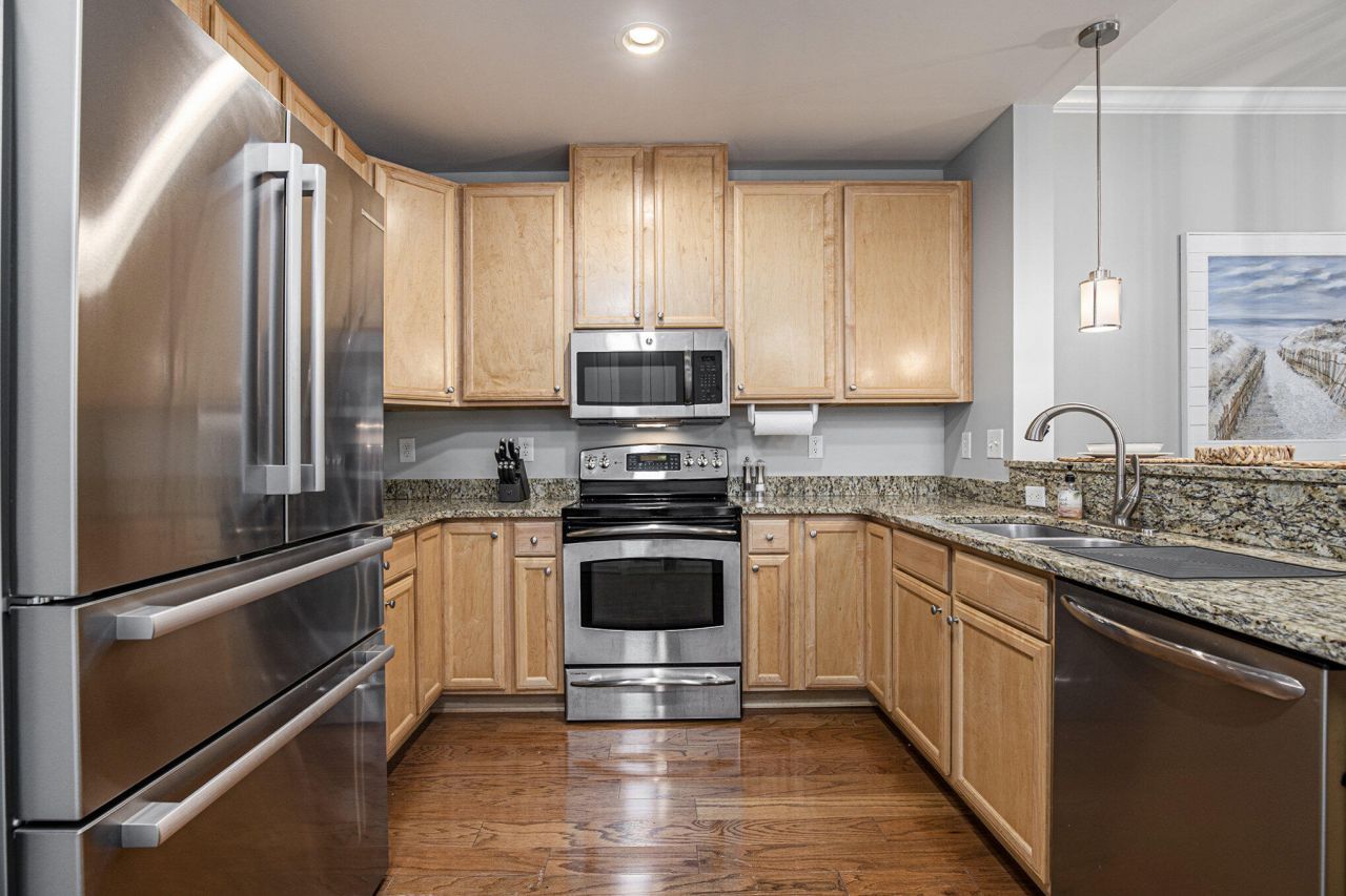 135 Pier View Street Photo 7