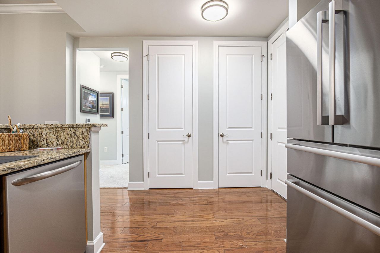 135 Pier View Street Photo 9