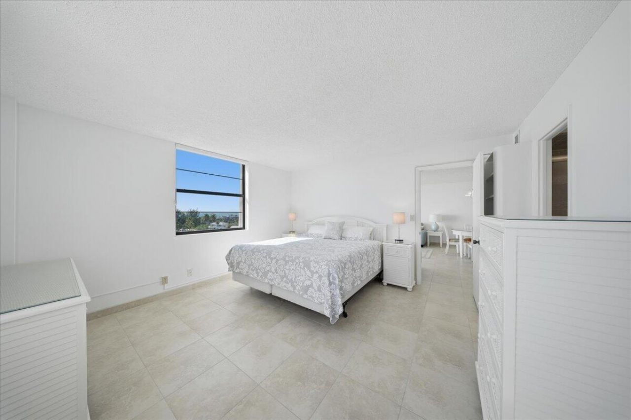 2000 Coco Plum Drive, Unit 601, Marathon, FL 33050 Photo