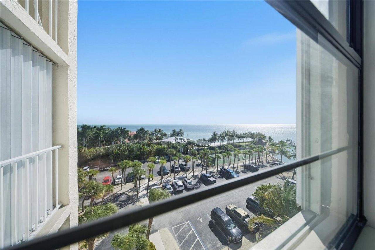 2000 Coco Plum Drive, Unit 601, Marathon, FL 33050 Photo