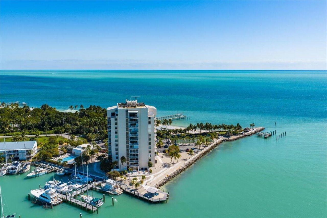 2000 Coco Plum Drive, Unit 601, Marathon, FL 33050 Photo