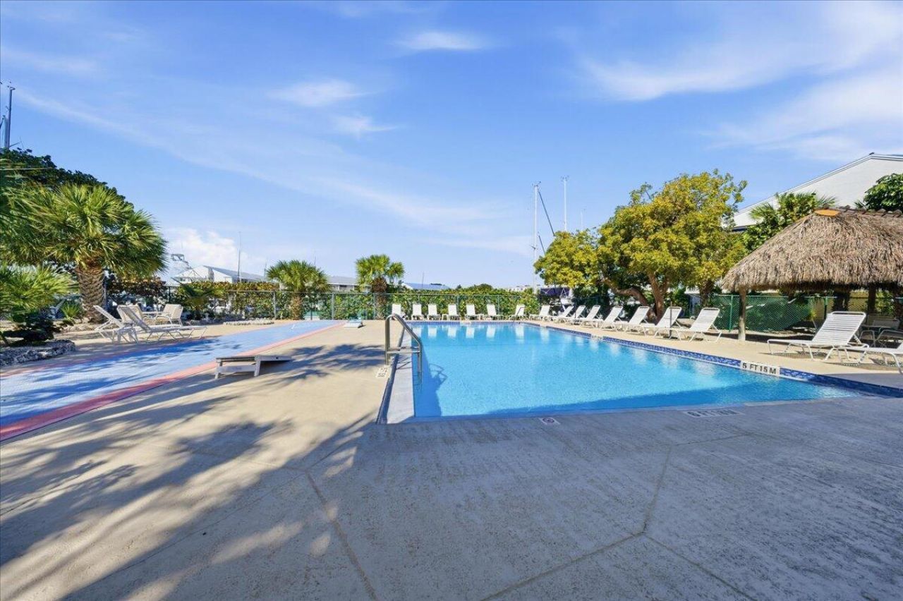 2000 Coco Plum Drive, Unit 601, Marathon, FL 33050 Photo