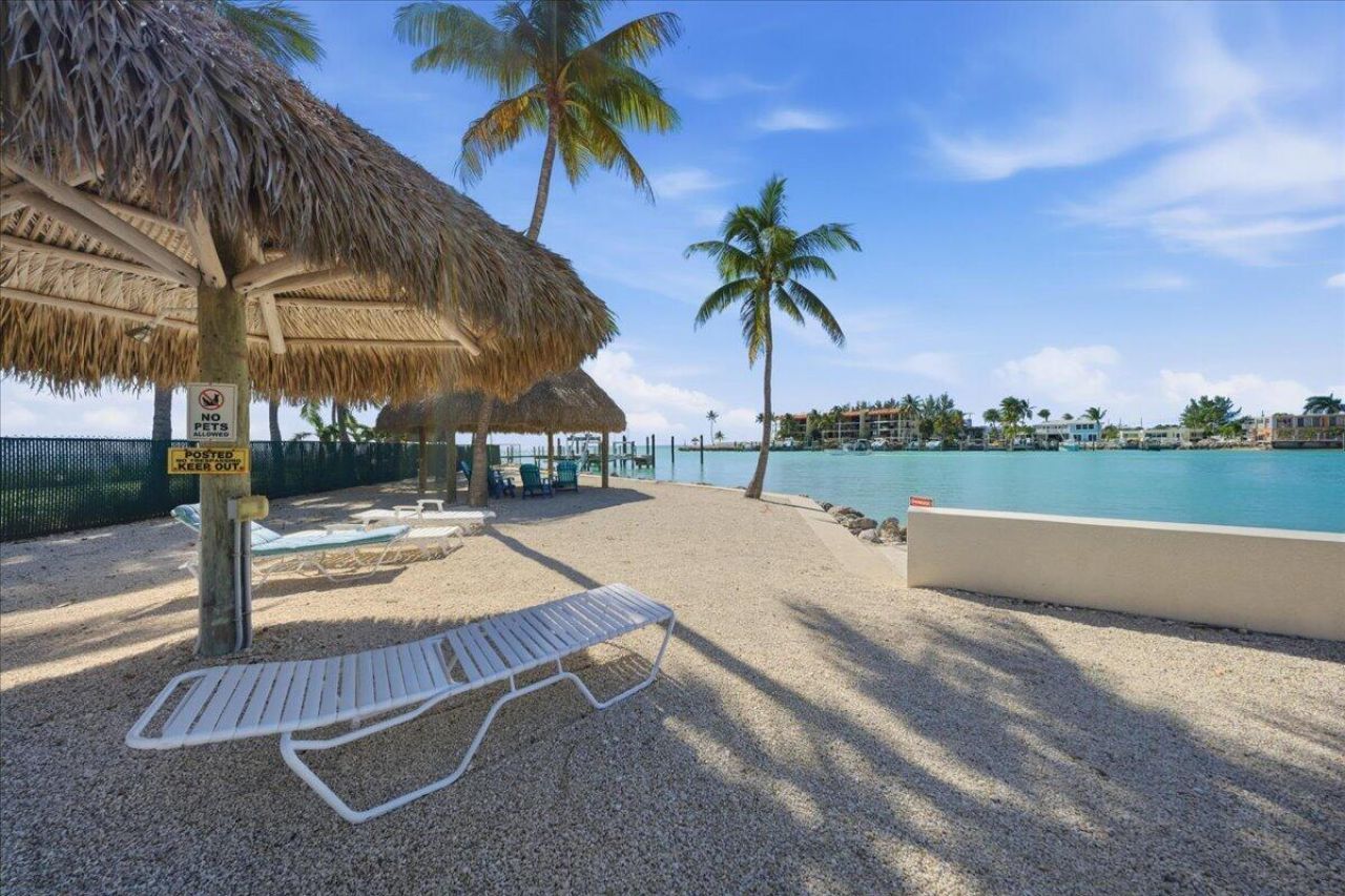 2000 Coco Plum Drive, Unit 601, Marathon, FL 33050 Photo