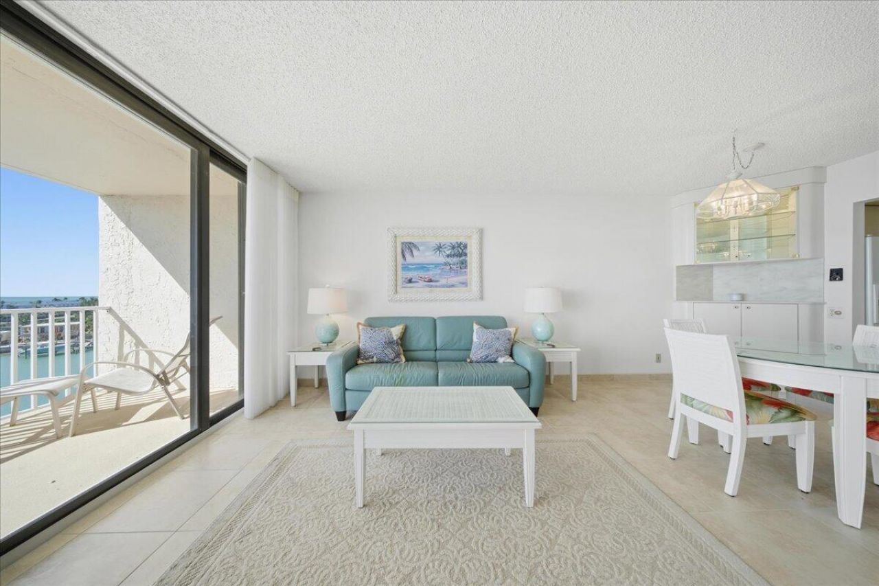 2000 Coco Plum Drive, Unit 601, Marathon, FL 33050 Photo