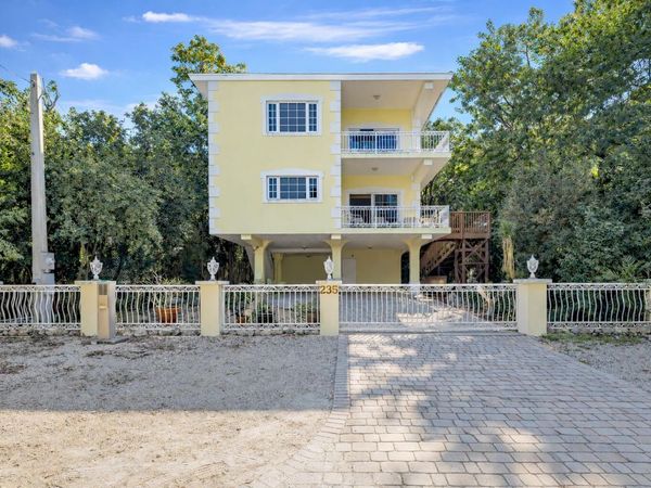 235 Buttonwood Shores Drive, KEY LARGO, FL 33037