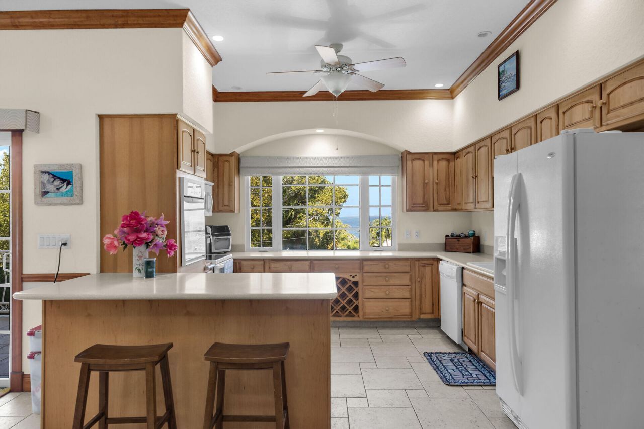 235 Buttonwood Shores Drive, Key Largo, FL 33037 Photo