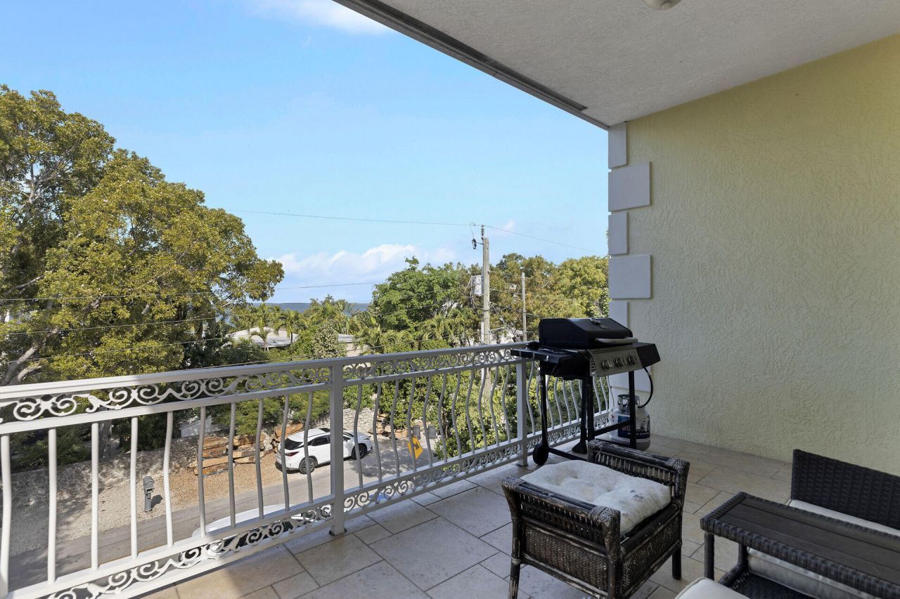 235 Buttonwood Shores Drive, Key Largo, FL 33037 Photo