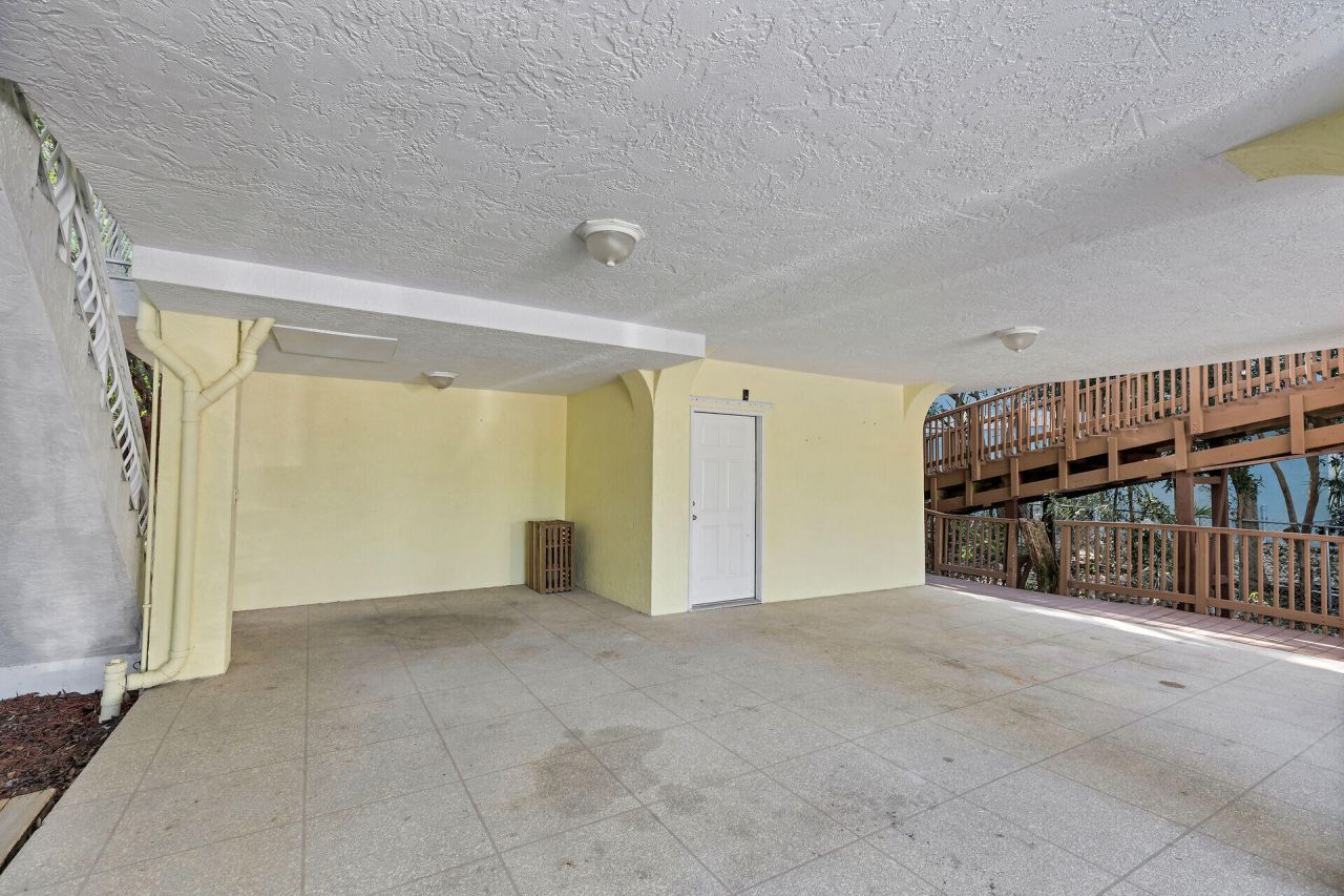 235 Buttonwood Shores Drive, Key Largo, FL 33037 Photo