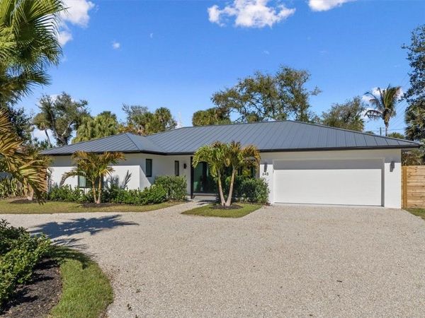 645 Flamevine Lane, Vero Beach, FL 32963