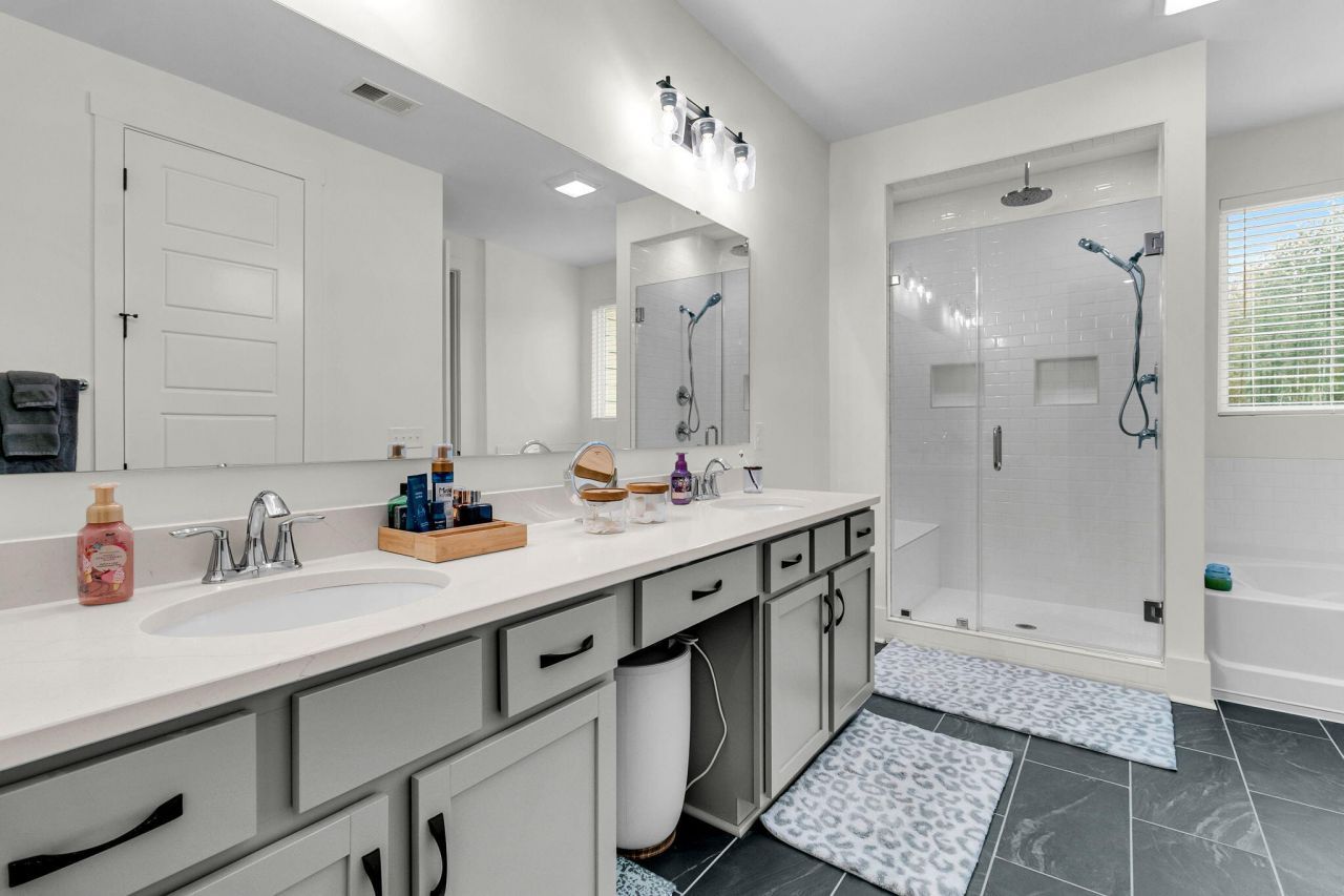 245 Summer Tanager Drive Photo 25