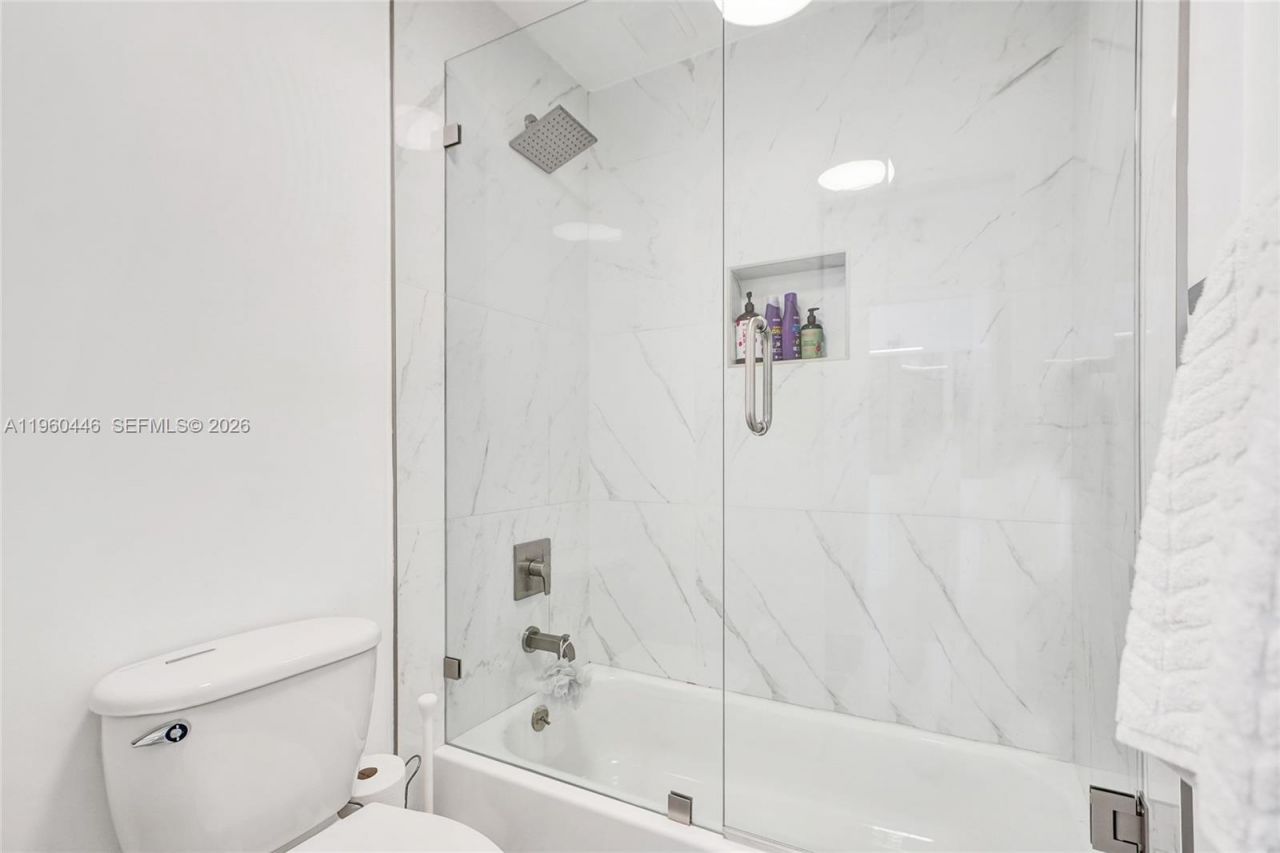 20456 NW 8th Ct, Miami Gardens, FL 33169 Photo