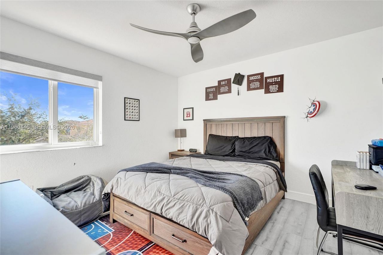 20456 NW 8th Ct, Miami Gardens, FL 33169 Photo