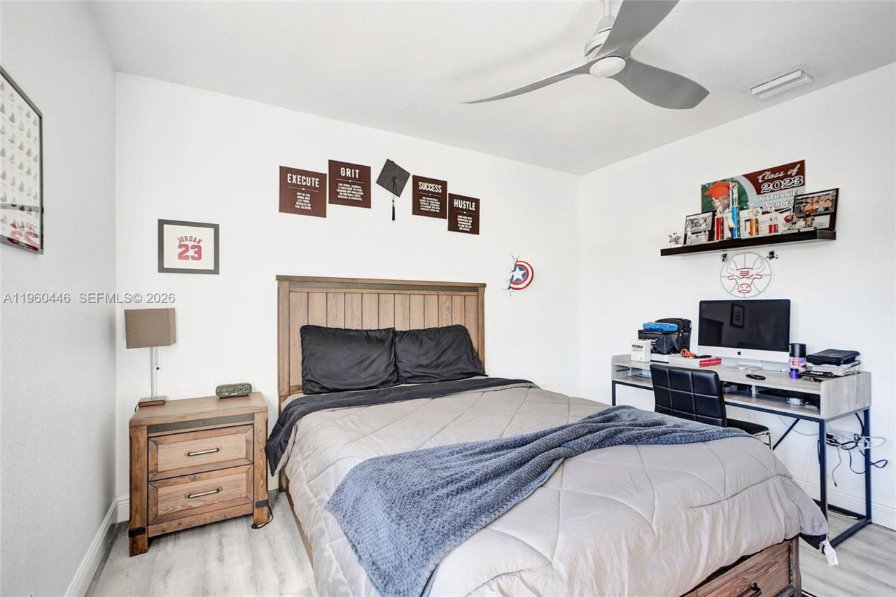 20456 NW 8th Ct, Miami Gardens, FL 33169 Photo