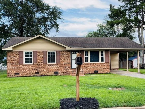 107 Mars Drive, Dunn, NC 28334