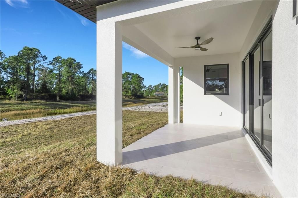 648 Ames St E, Lehigh Acres, FL 33974 Photo