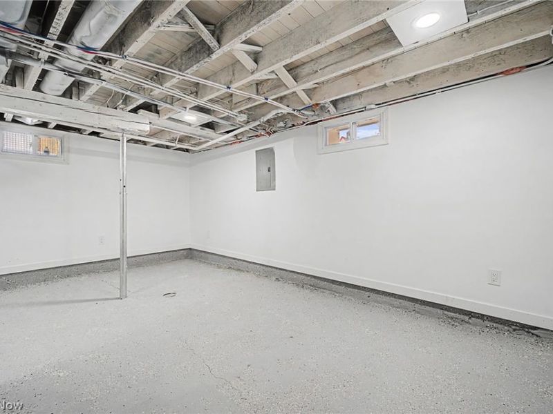 2296 E 97th Street, Cleveland, OH 44106 Photo 40