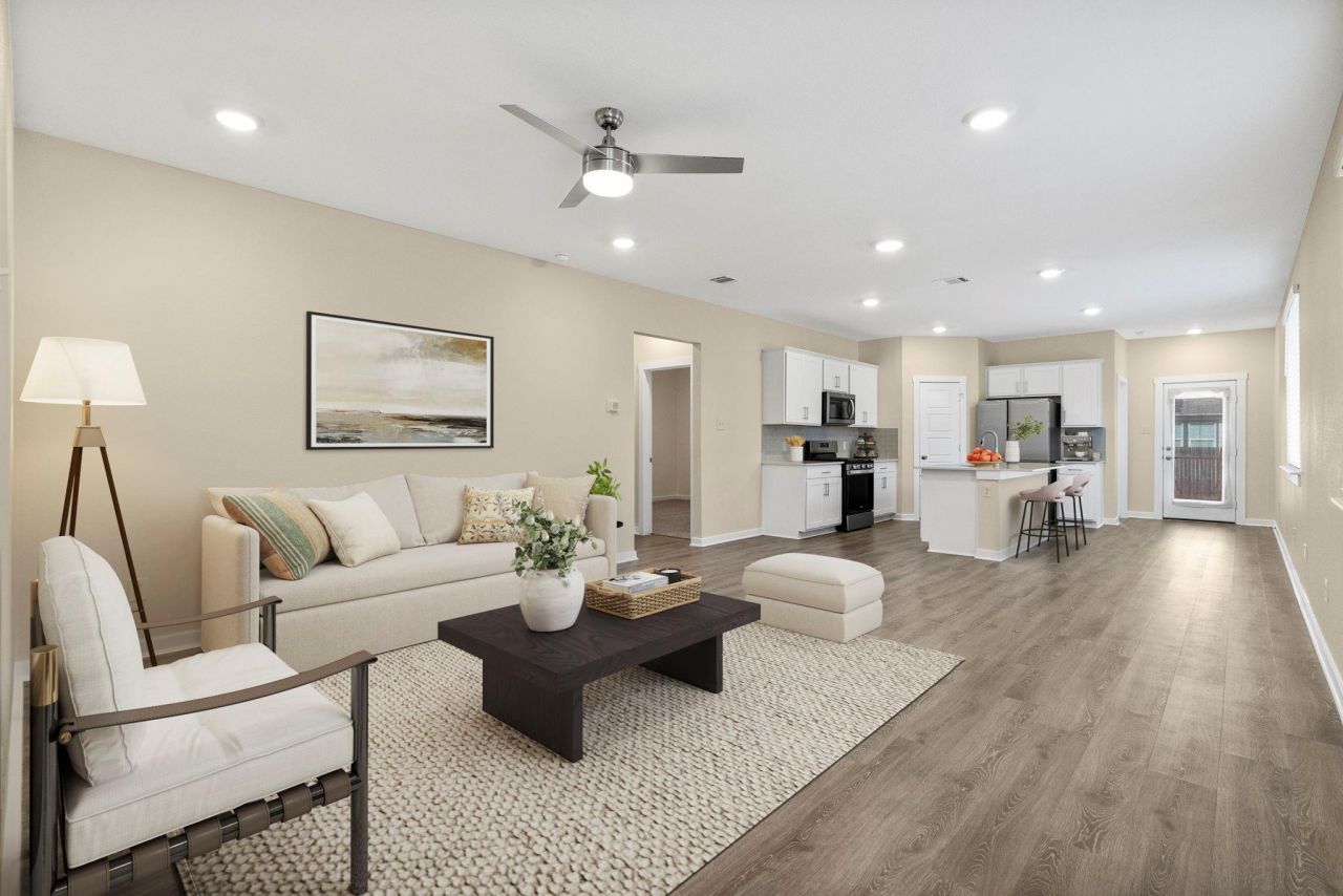 220 Fairfax Ave, San Marcos, TX 78666 Main Photo