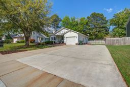 335 Camelot Drive photo 4
