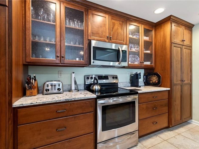 333 Oakwood Avenue, Unit 2B, Oakwood, OH 45409 Photo 7