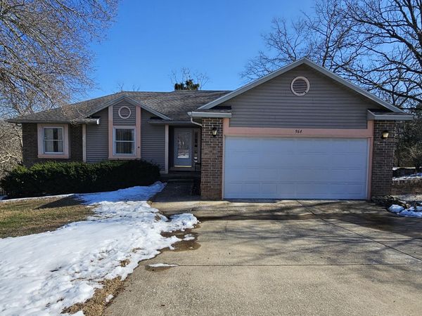 964 Skyline Drive, Forsyth, MO 65653