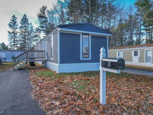 9 Sylvan Terrace, Holden, ME 04429
