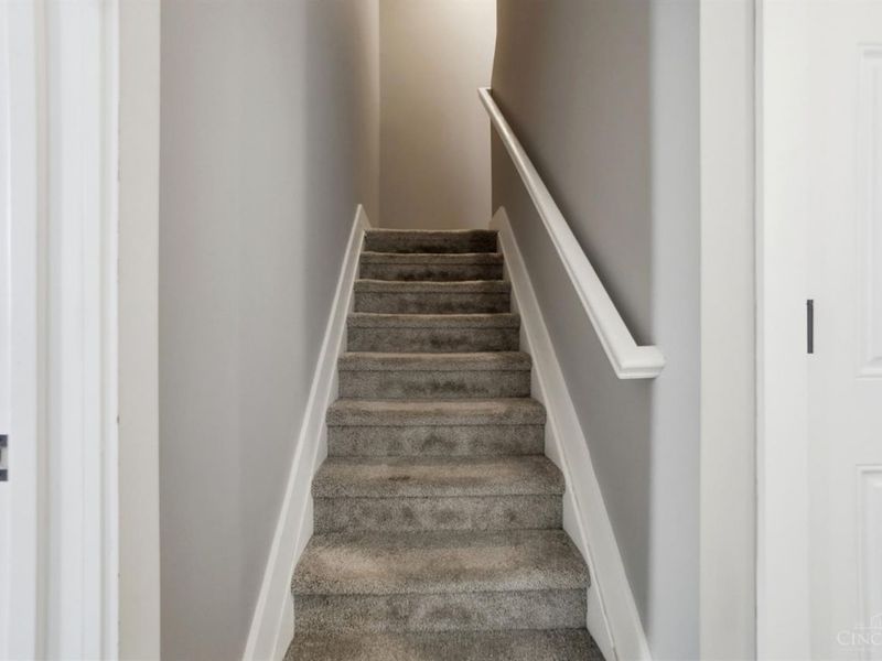 454 Klotter Avenue, Cincinnati, OH 45214 Photo 5