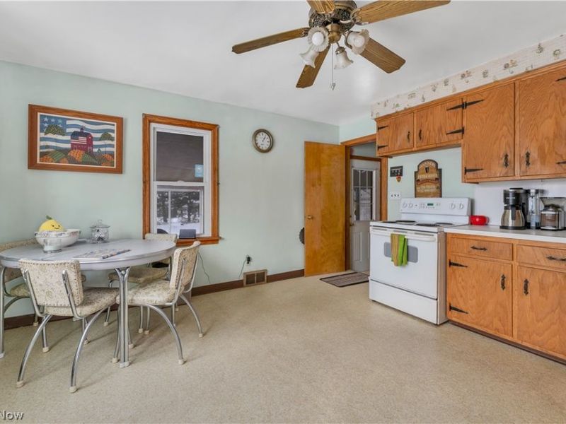 46 Ohlin Drive, New Middletown, OH 44442 Photo 5