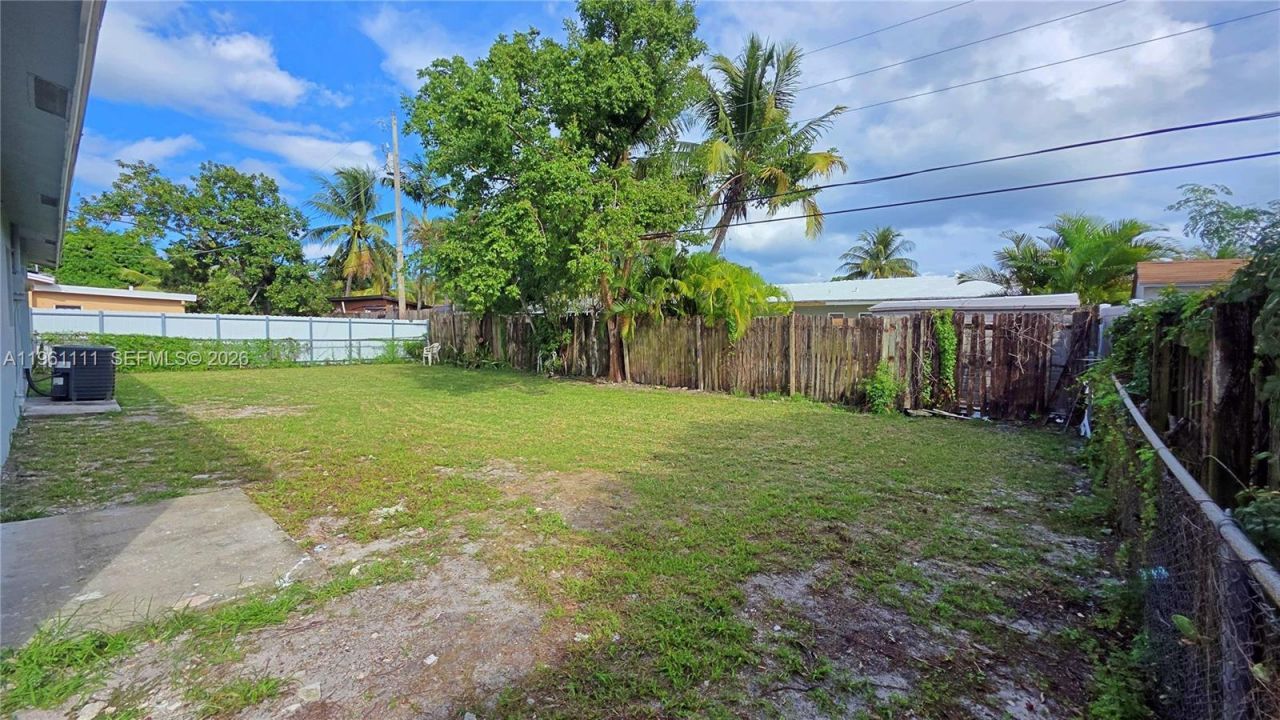 1700 N Cypress Rd, Pompano Beach, FL 33060 Photo