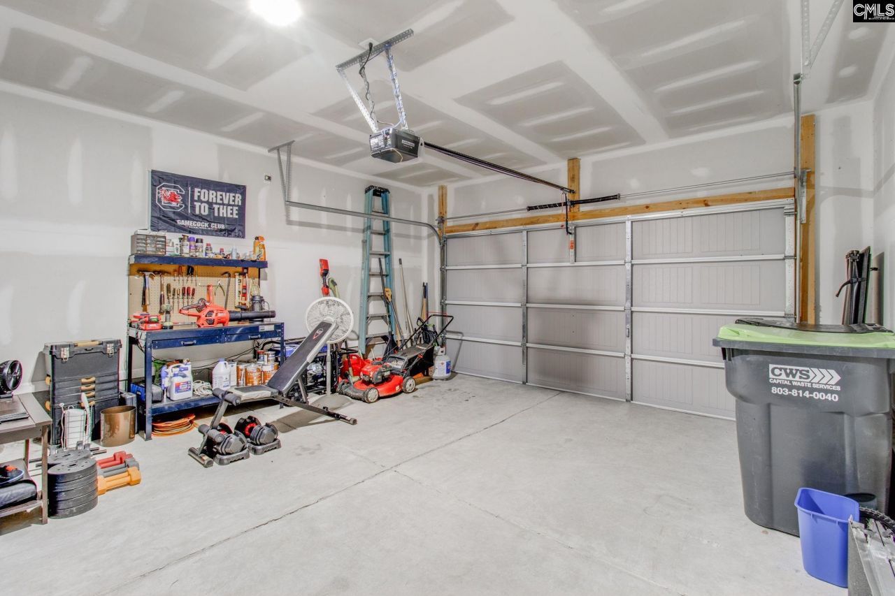 1009 Winter Way Photo 18