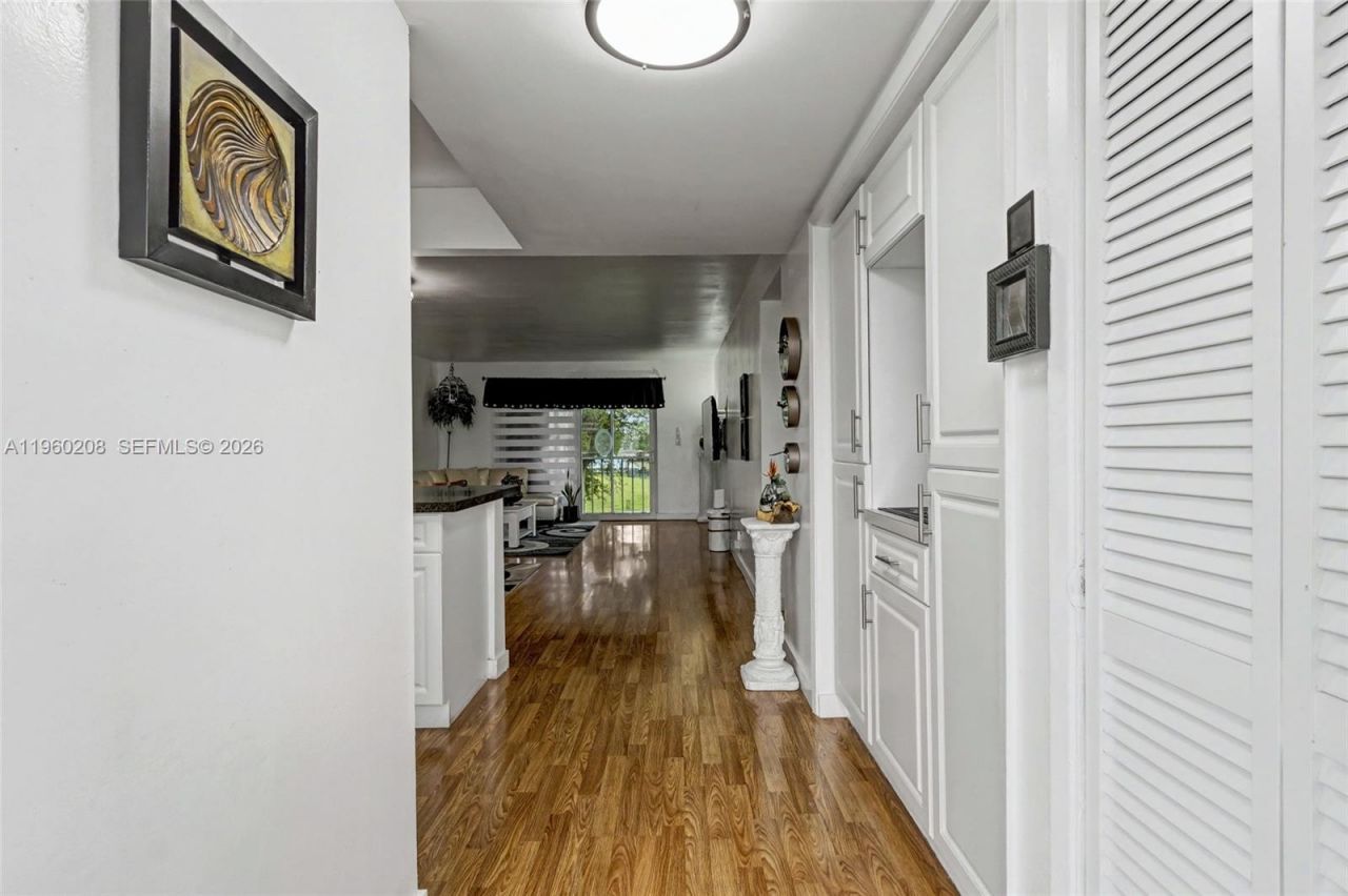 5100 Washington St, Unit 207, Hollywood, FL 33021 Photo