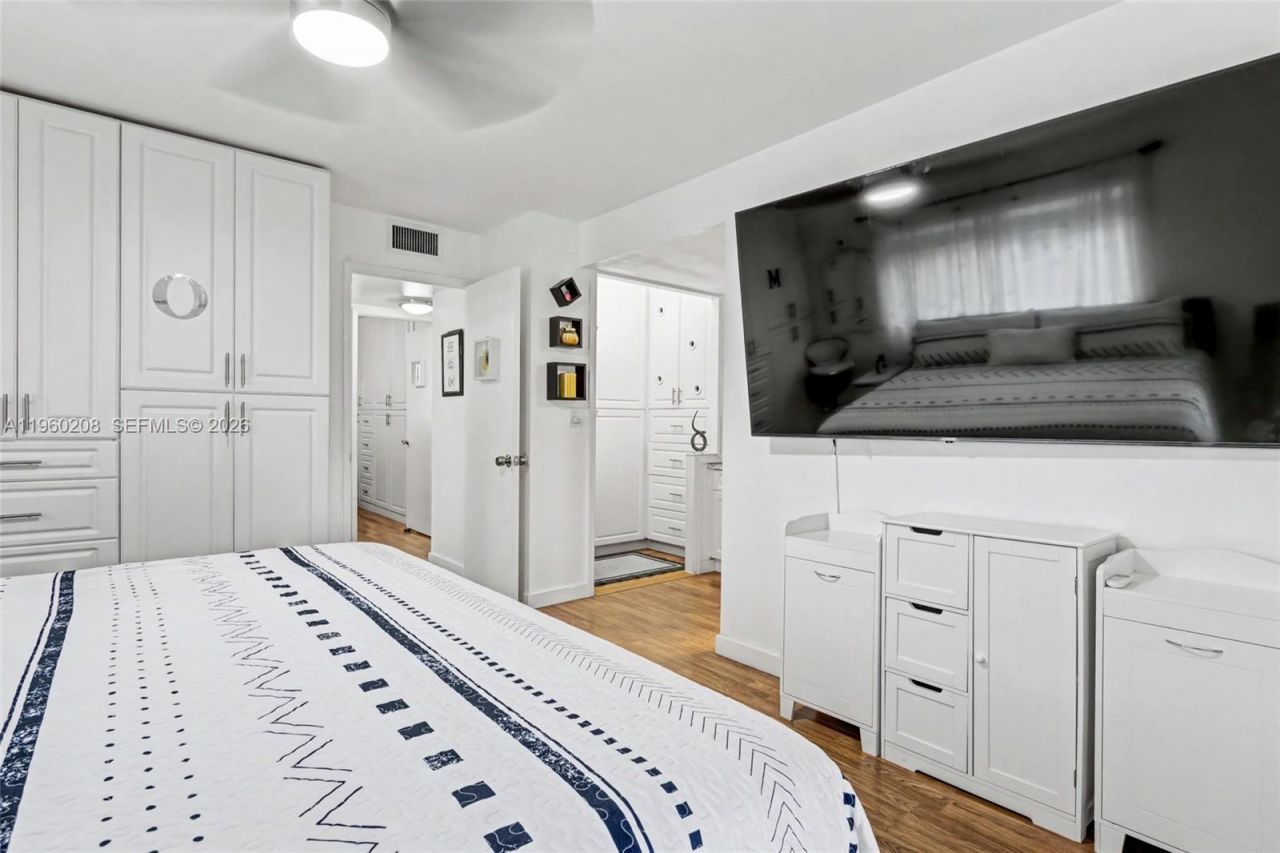 5100 Washington St, Unit 207, Hollywood, FL 33021 Photo