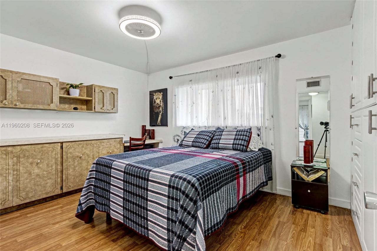 5100 Washington St, Unit 207, Hollywood, FL 33021 Photo