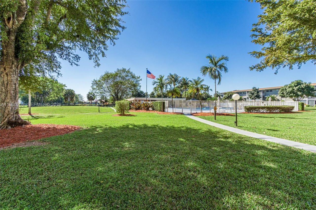 5100 Washington St, Unit 207, Hollywood, FL 33021 Photo