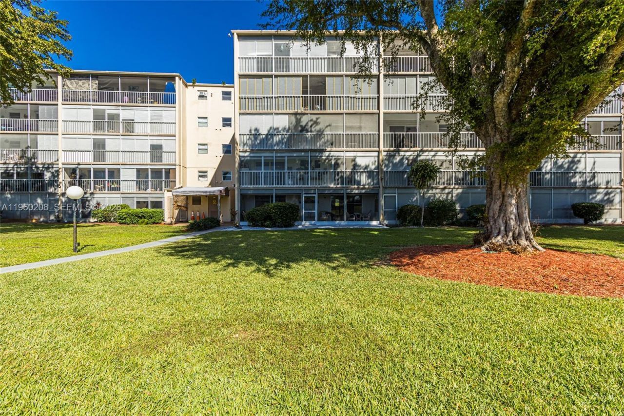 5100 Washington St, Unit 207, Hollywood, FL 33021 Photo