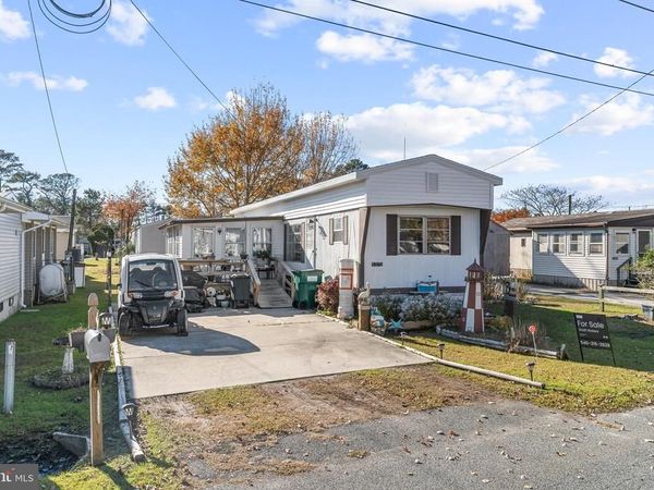 5372 MCCLEARY DRIVE, CHINCOTEAGUE ISLAND, VA 23336