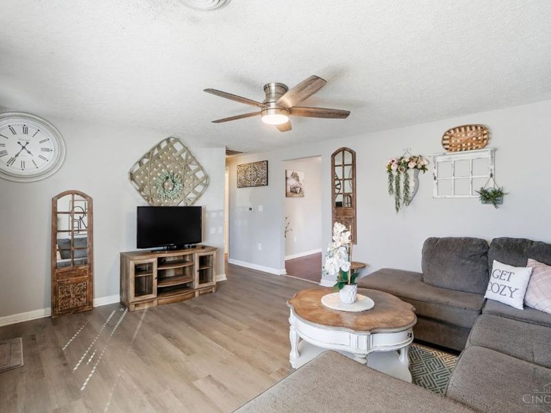 12114 Fourth Avenue, Sycamore Township, OH 45249 Photo 5