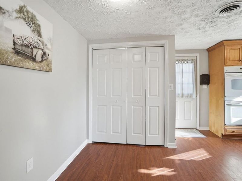 12114 Fourth Avenue, Sycamore Township, OH 45249 Photo 8