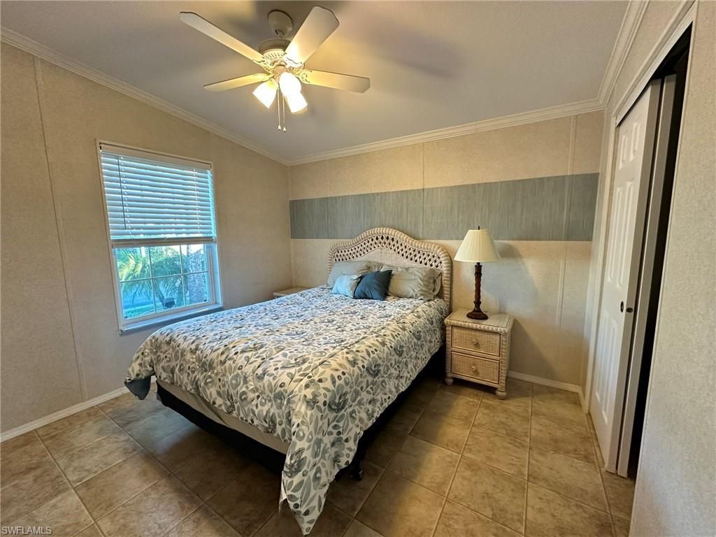 1197 Diamond Lake Cir, Naples, FL 34114 Photo