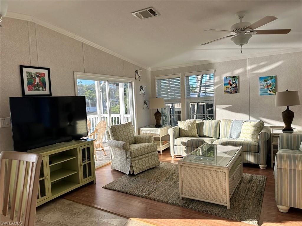 1197 Diamond Lake Cir, Naples, FL 34114 Photo