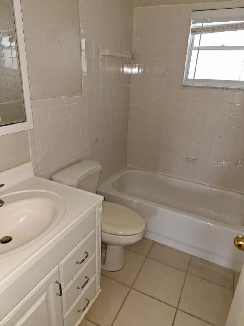 9940 47th Avenue N, Unit 320, Saint Petersburg, FL 33708 Photo