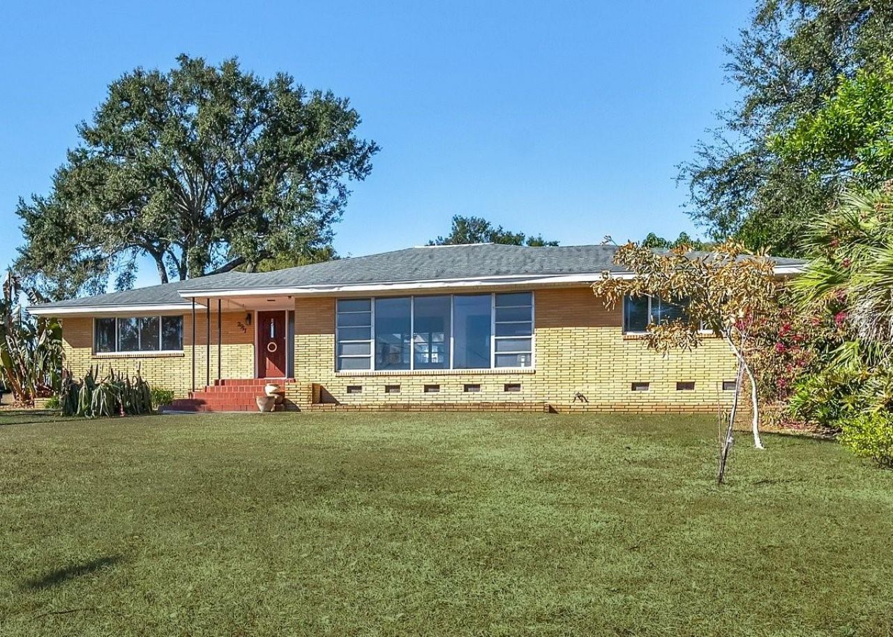 2917 Buckingham Avenue, Lakeland, FL 33803 Main Photo