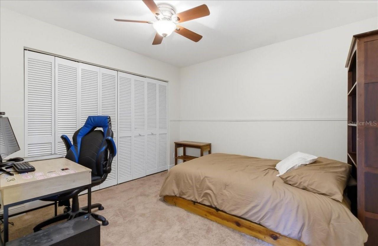 8215 Country Oaks Court, Sarasota, FL 34243 Photo