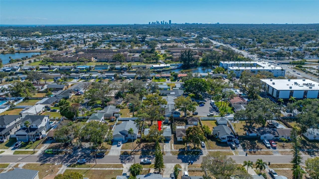 218 80th Avenue N, Saint Petersburg, FL 33702 Photo