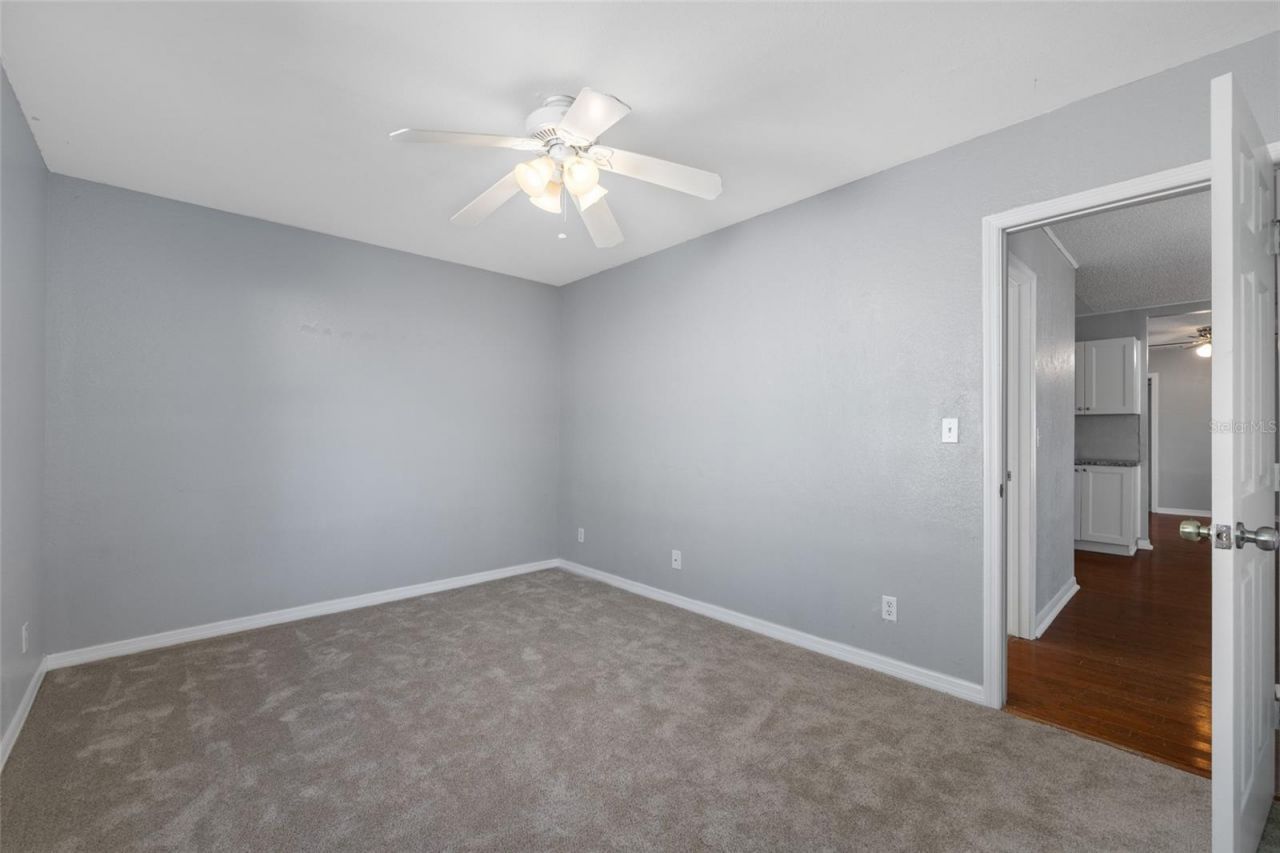 218 80th Avenue N, Saint Petersburg, FL 33702 Photo