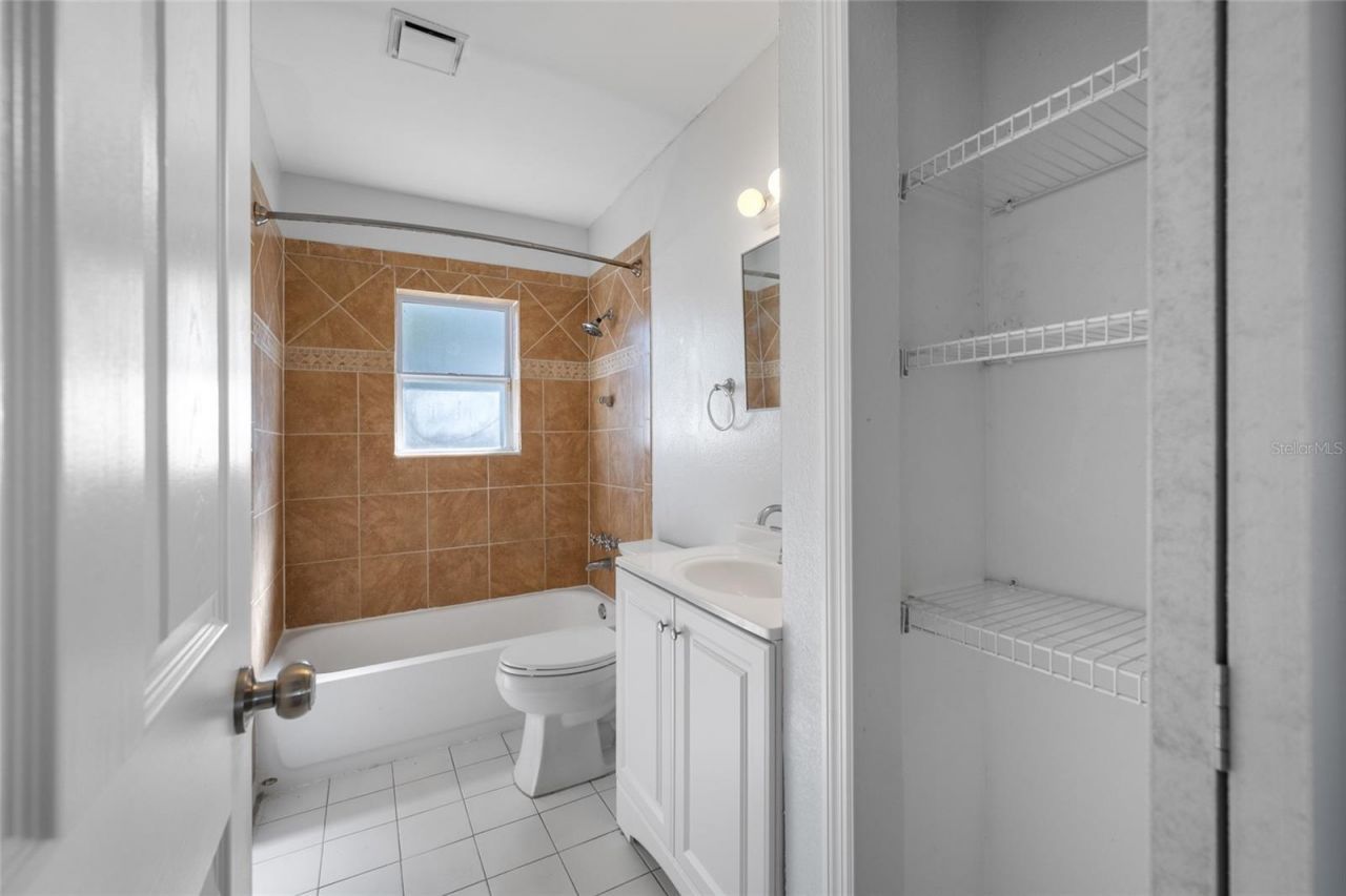 218 80th Avenue N, Saint Petersburg, FL 33702 Photo