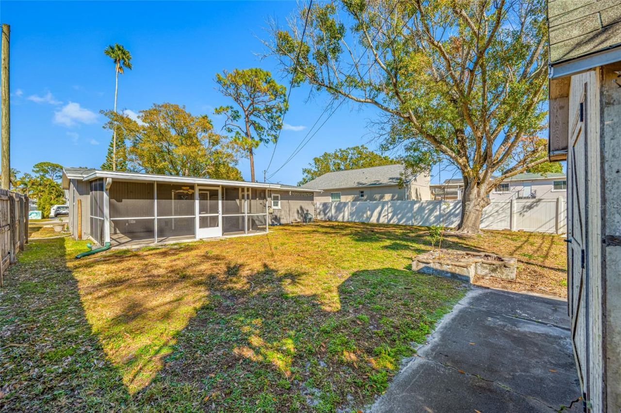 218 80th Avenue N, Saint Petersburg, FL 33702 Photo