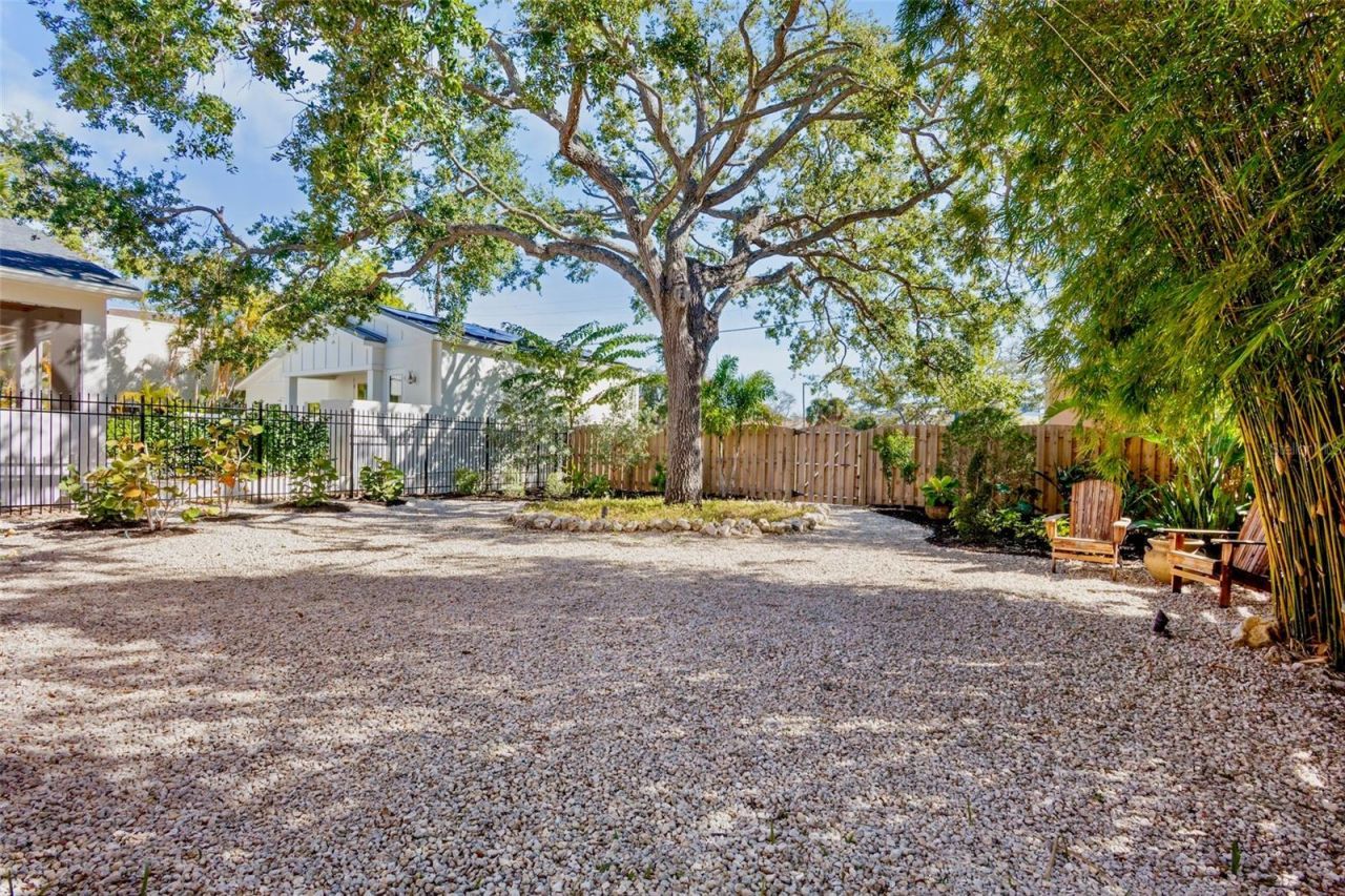 1516 Oak Street, Sarasota, FL 34236 Photo