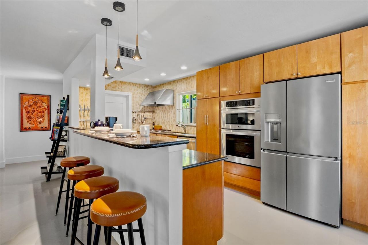 1516 Oak Street, Sarasota, FL 34236 Photo