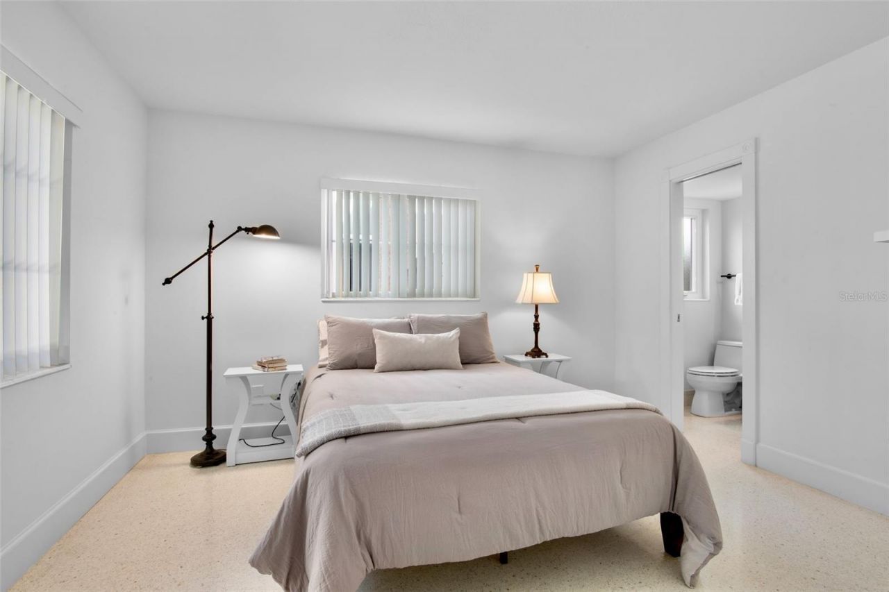 1516 Oak Street, Sarasota, FL 34236 Photo