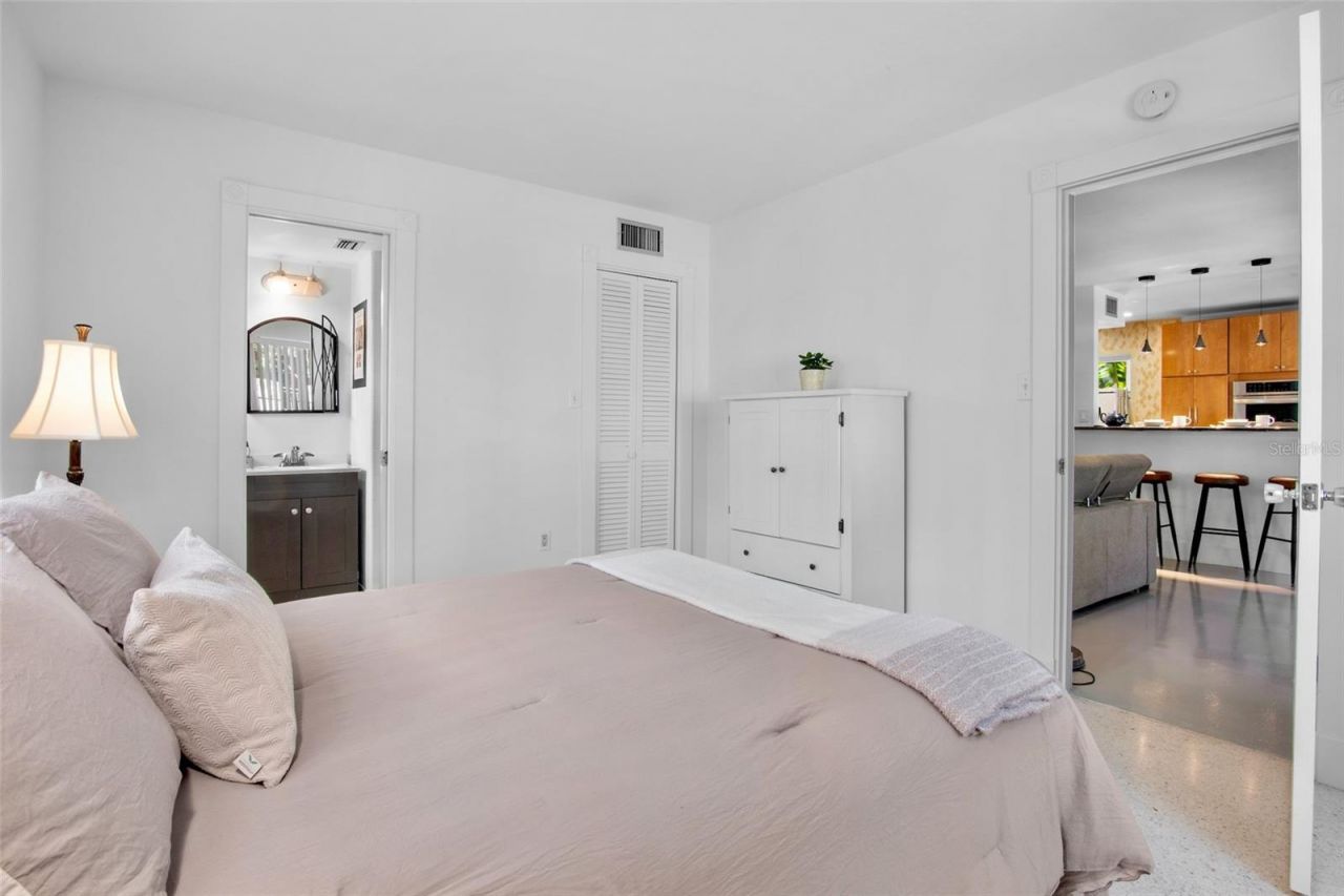 1516 Oak Street, Sarasota, FL 34236 Photo